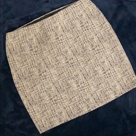 Express Mini skirt - Picture 3 of 3